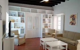 Casa Del Anticuario Apartments